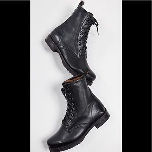 Frye Veronica Combat Boot 9-LIKE NEW-BAD BOYS FOR LIFE